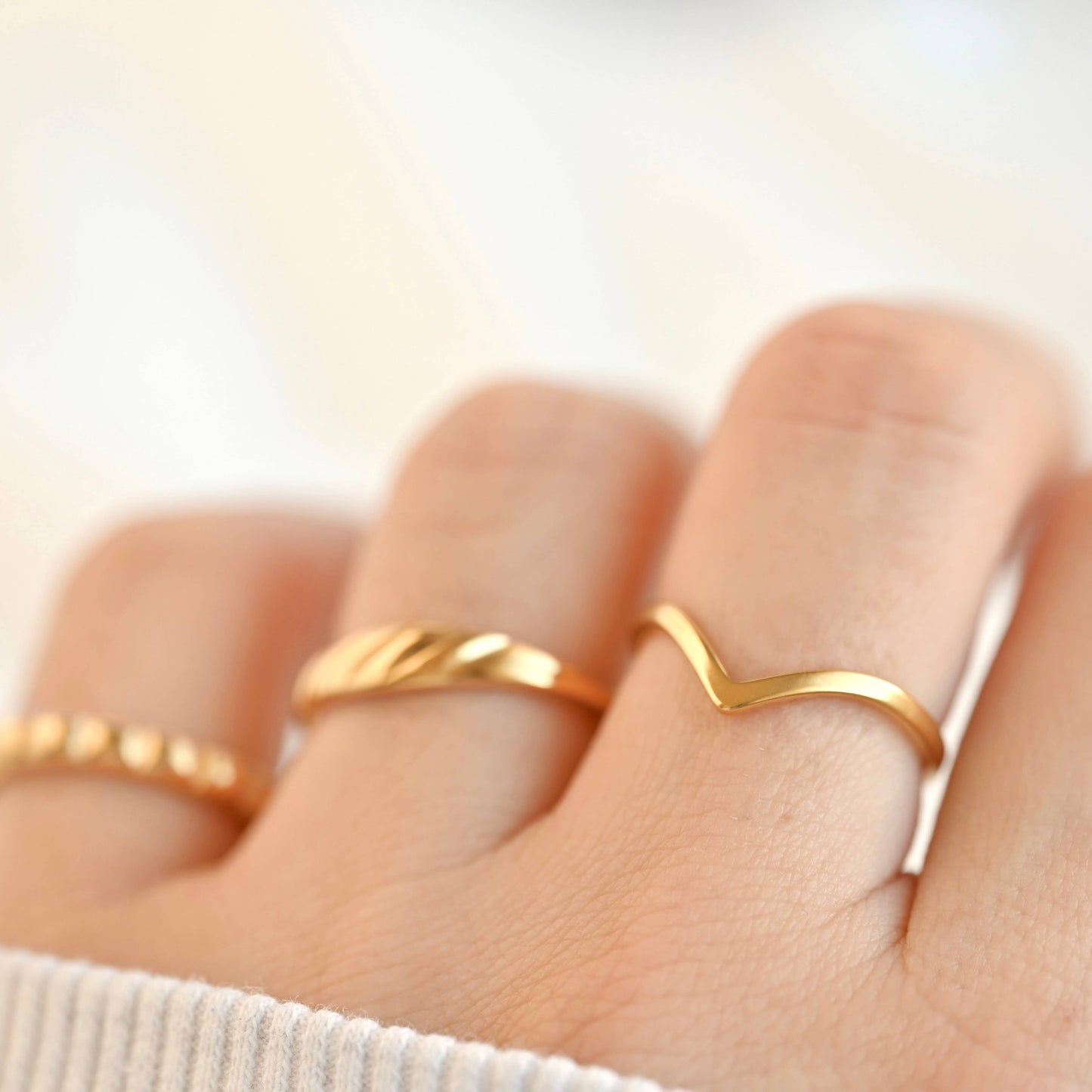 Wishbone Stacker Ring - Dainty V Ring - Peak Chevron Ring