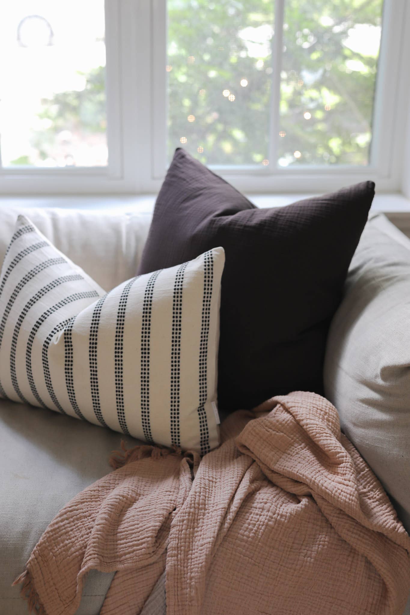 FIRTH Pillow