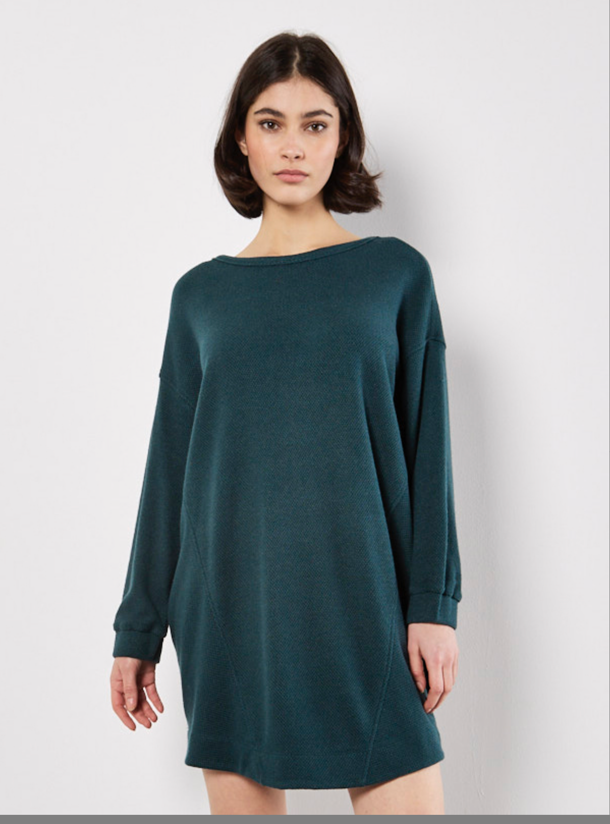 Honeycomb Oversized Sleeve Dress
