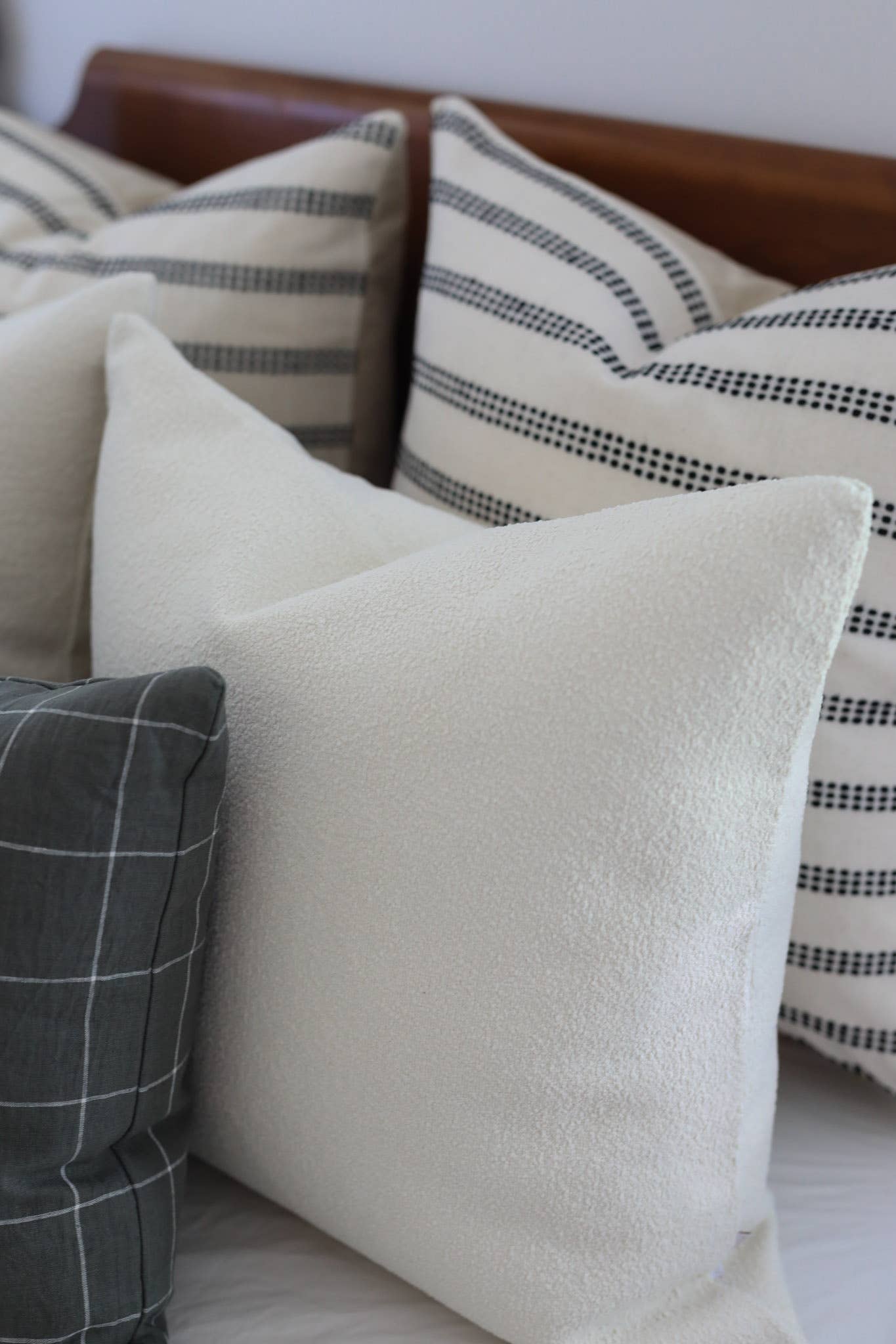 FIRTH Pillow