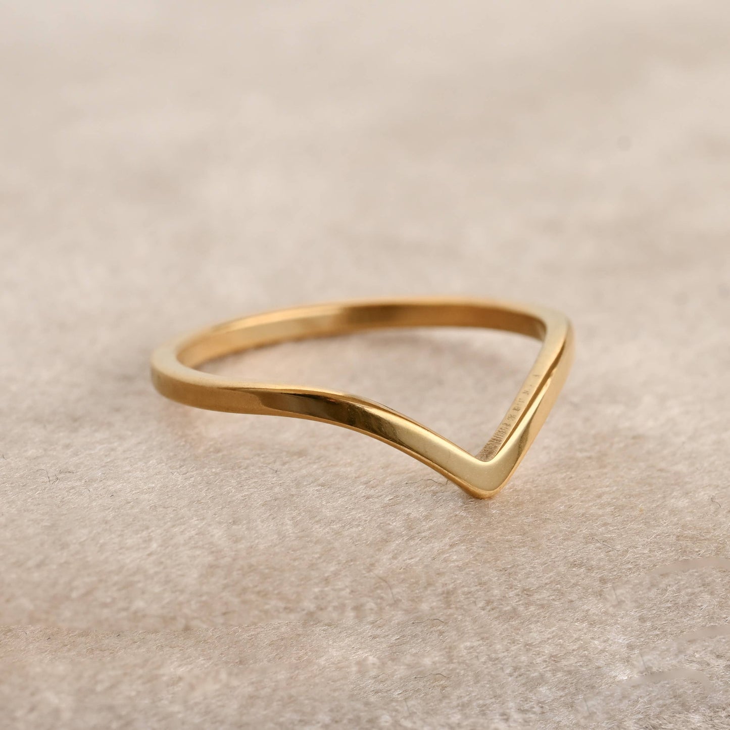 Wishbone Stacker Ring - Dainty V Ring - Peak Chevron Ring