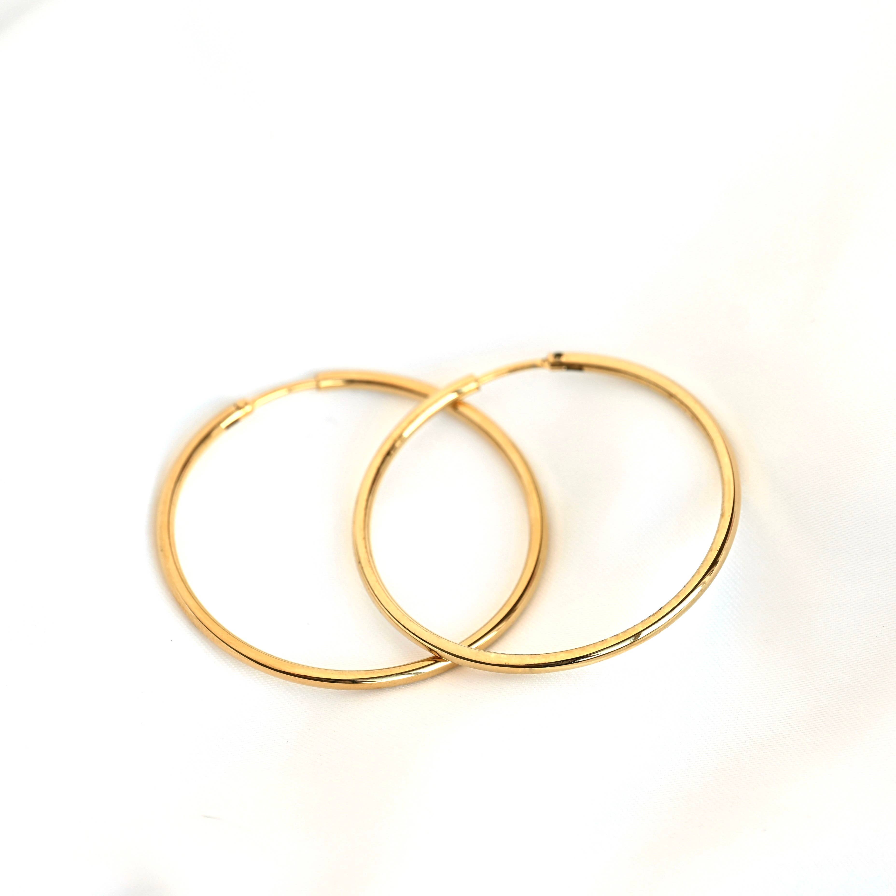 Blueyejewelry - Endless Hoop Earrings