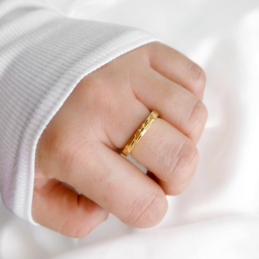 Blueyejewelry - Etched Lines Angular Gold Ring - Stainless Steel Gold Ring