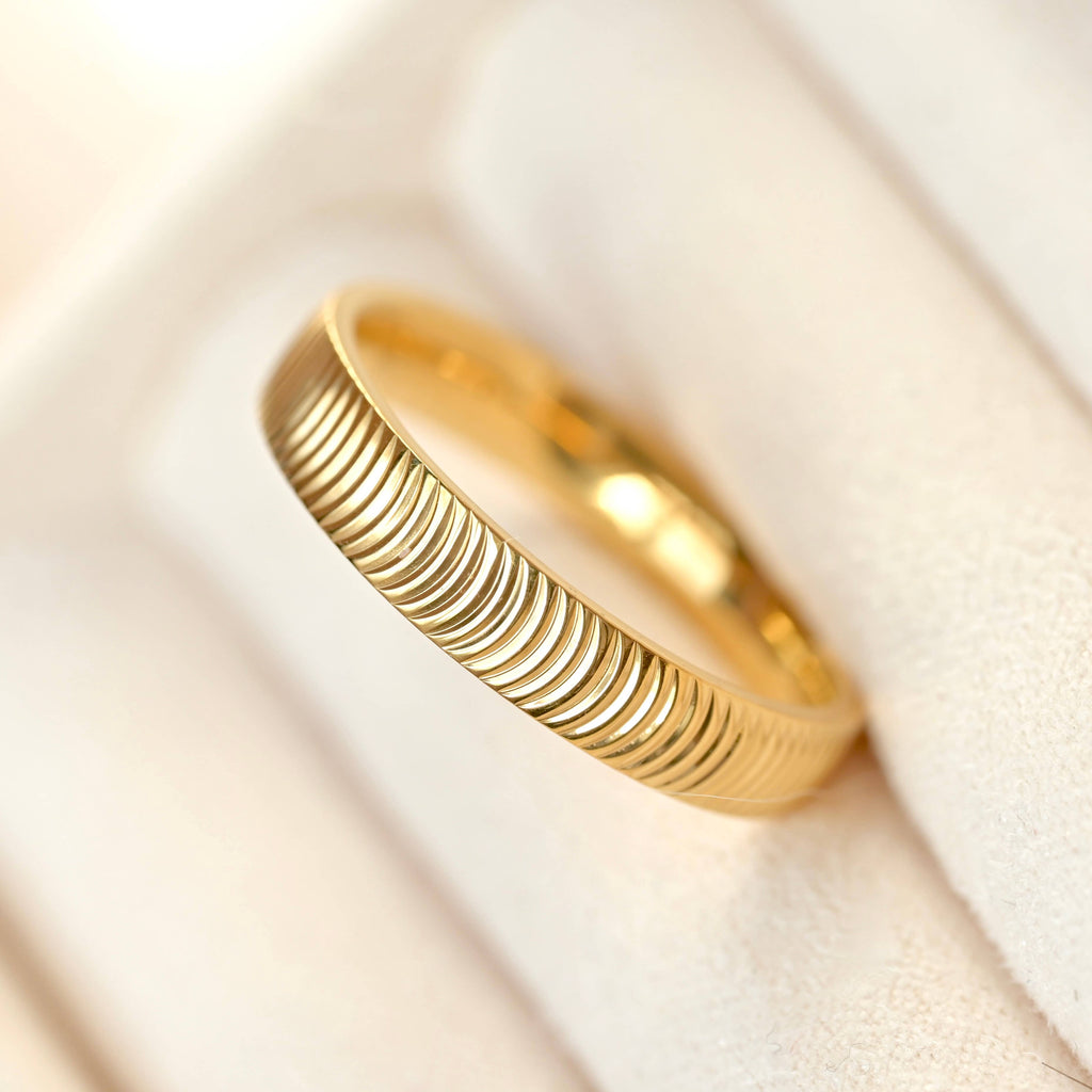 Curved Ribbed Ring - Textured Gold Ring -Simple Striped Band