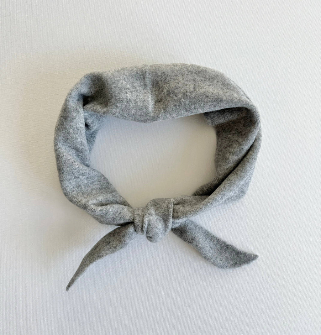 FUZZY WOOL CRAVAT SCARF