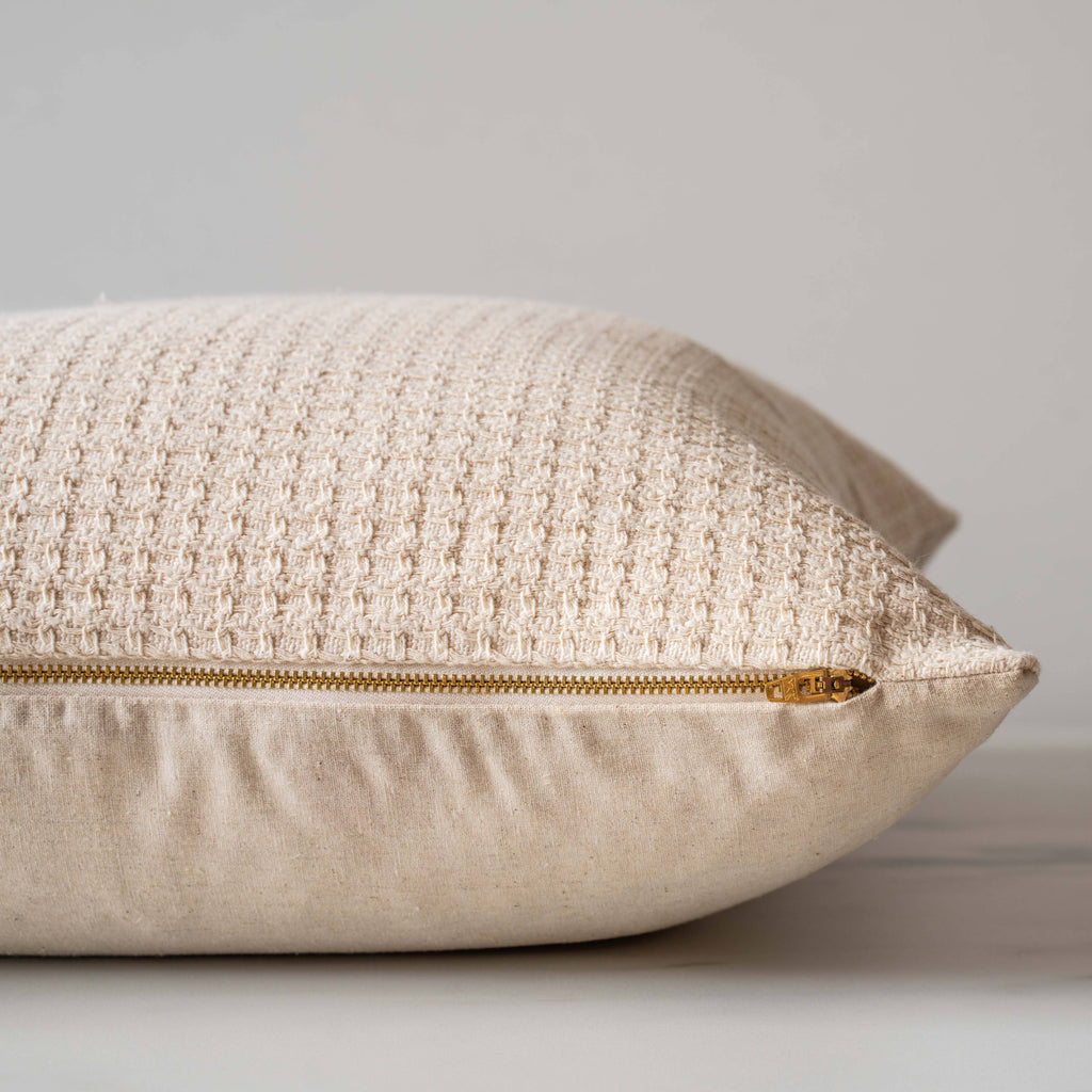 MALCOLM Pillow