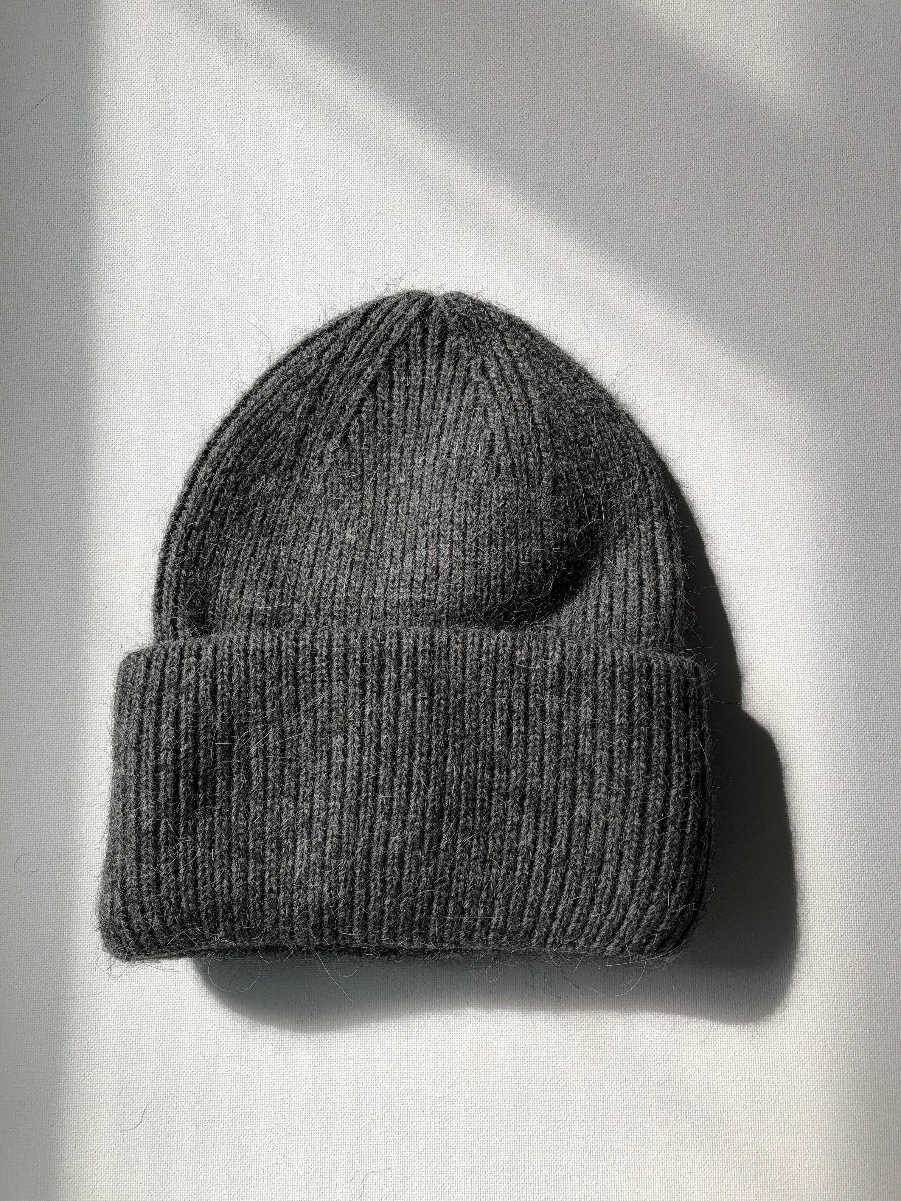 ROYAL ANGORA BEANIE - neutral