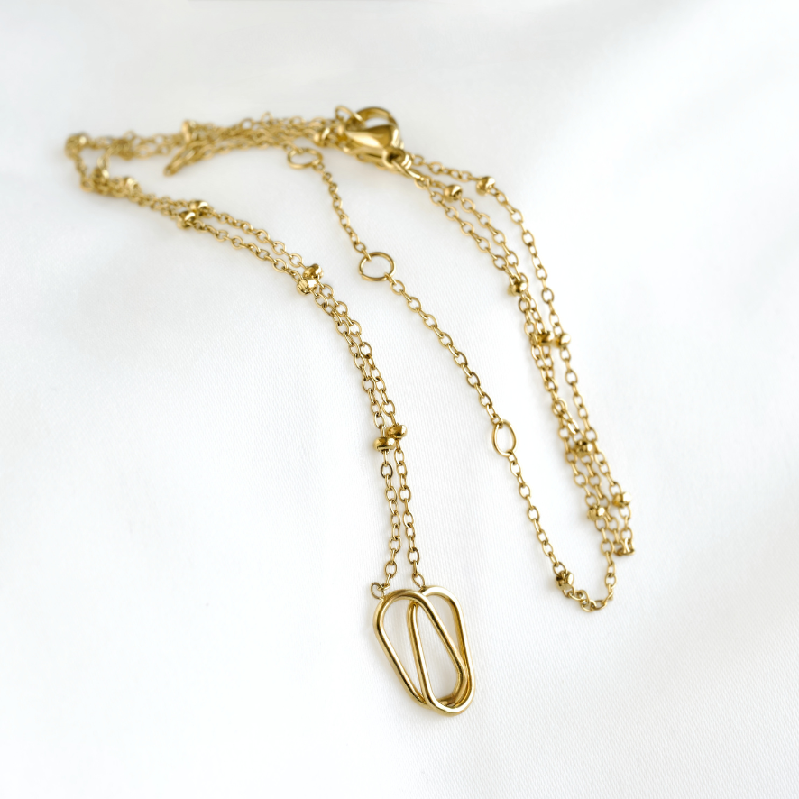 Blueyejewelry - Interlocking Rectangular Links Necklace - Stainless Steel