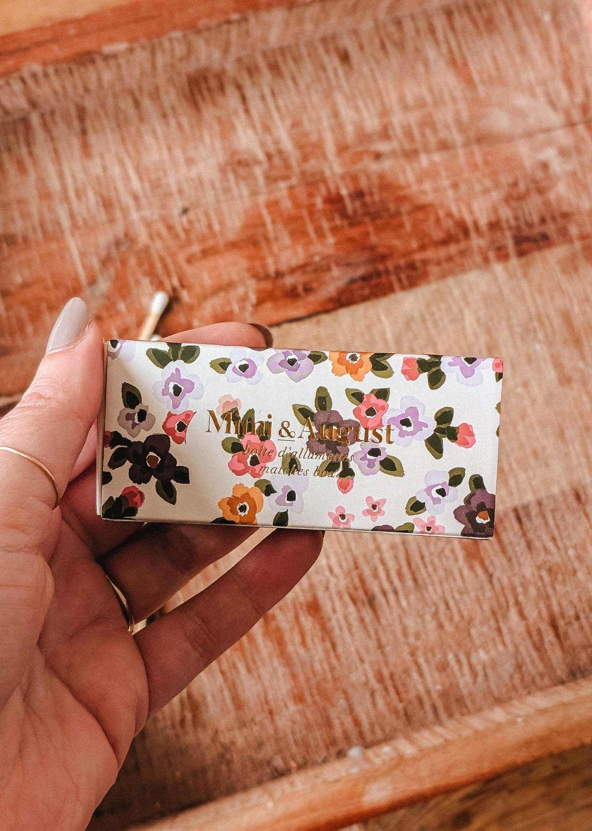 Mimi & August - Mimi Floral Matchbox - 30 Sticks
