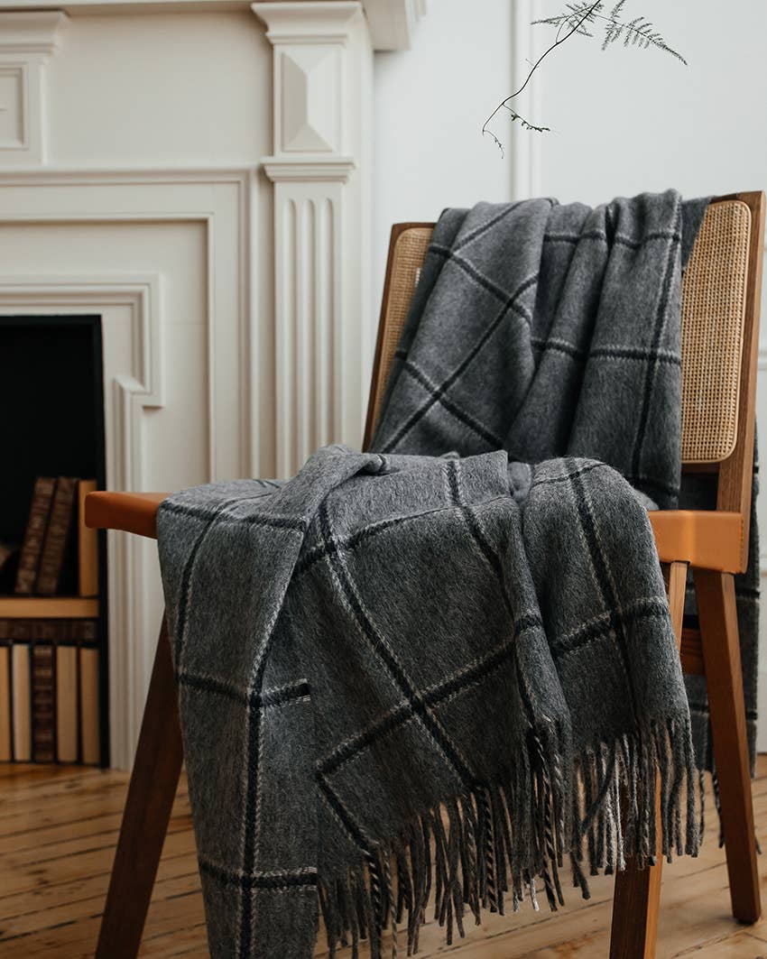 Stowe Throw