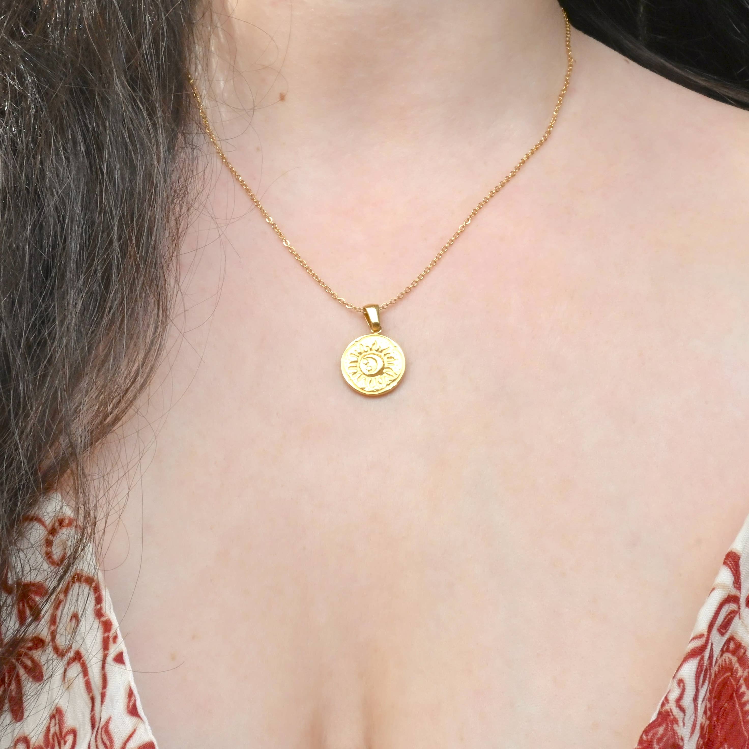 Vintage Style Sun Necklace - Sun Burst Coin Necklace