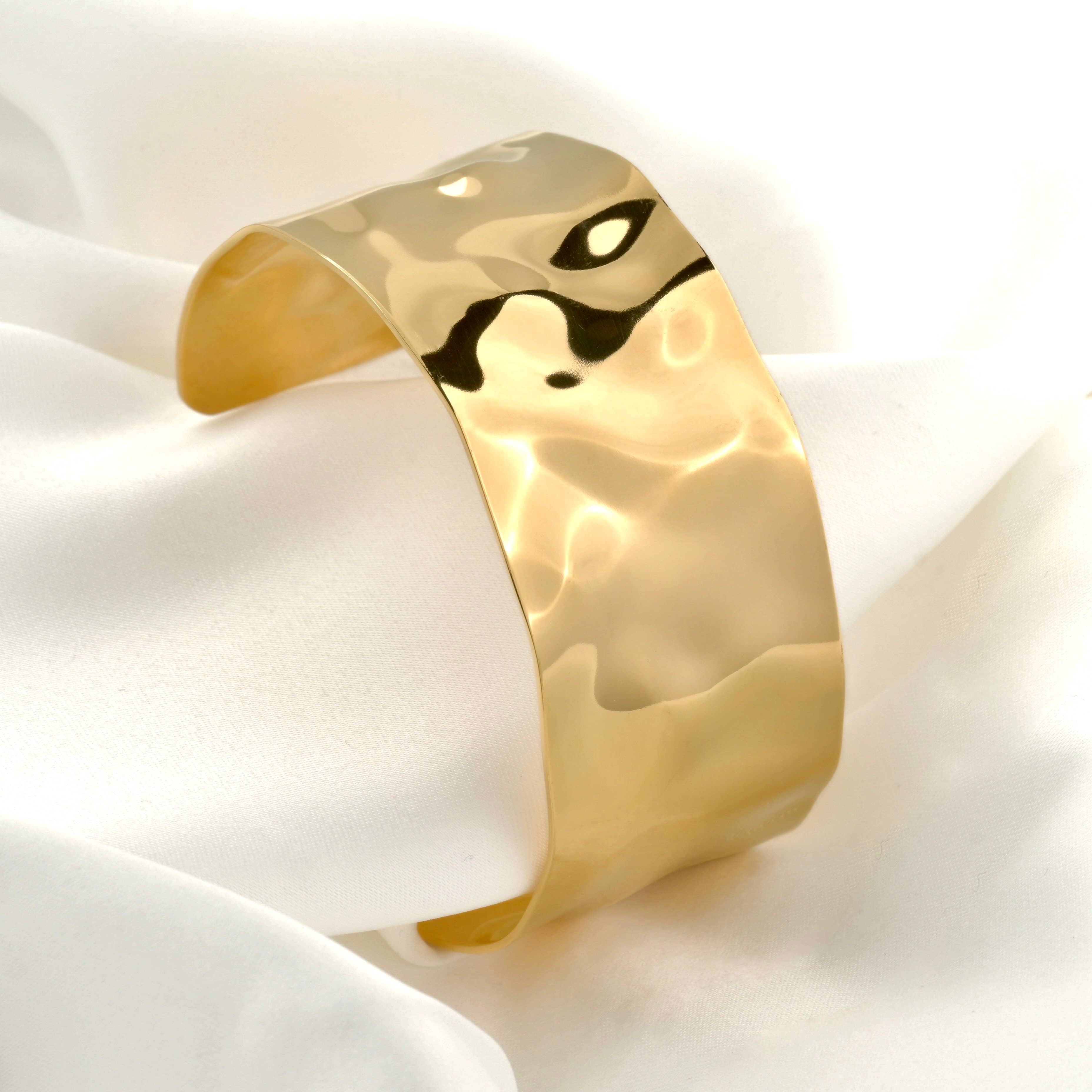 Blueyejewlery - Wide Figure Cuffs - Tarnish-free Statement Cuff Bracelets