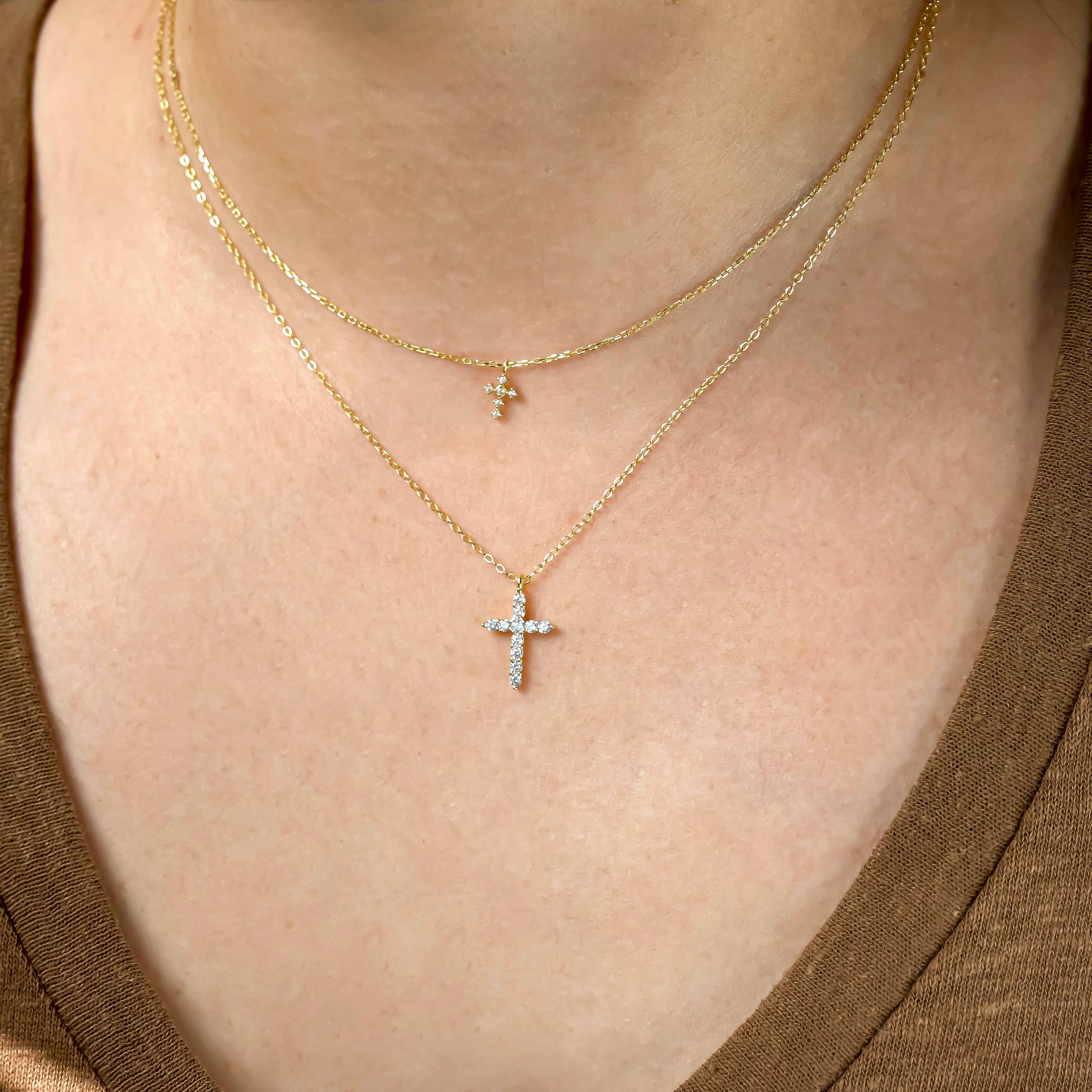 Blueyejewelry - Diamond Cross Necklace - Sterling Silver CZ Cross Pendants