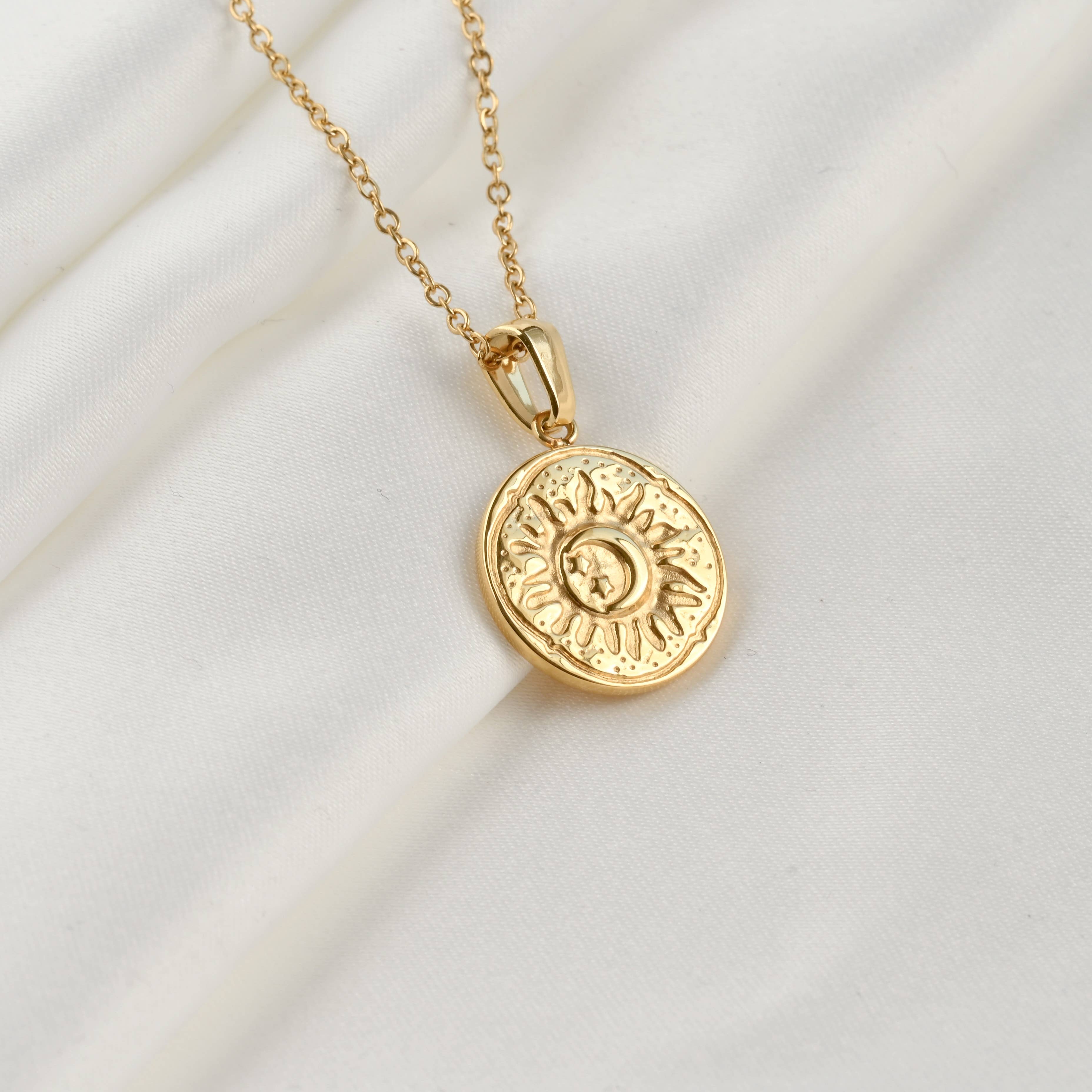 Vintage Style Sun Necklace - Sun Burst Coin Necklace