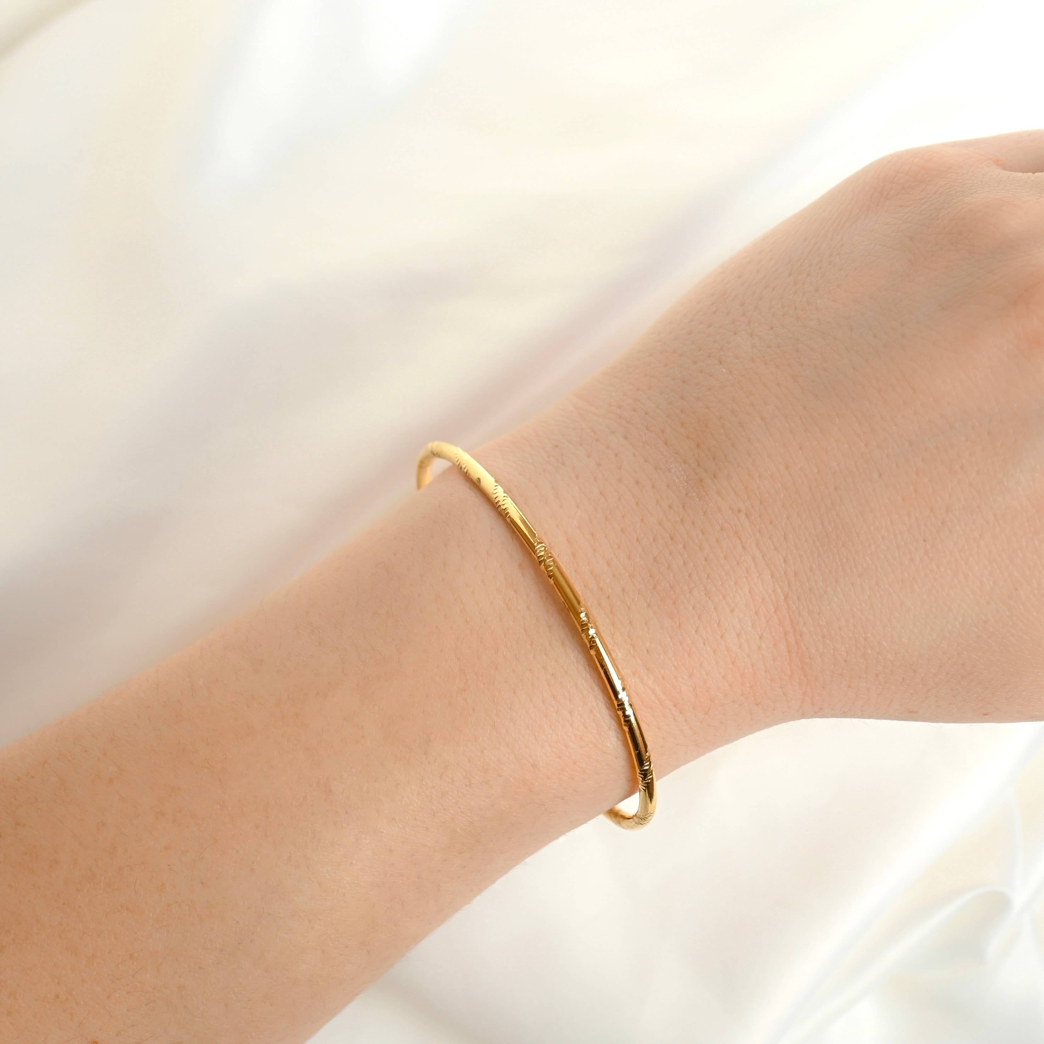 Blueyejewlery - Slim Cuff Bracelets - Waterproof Gold Open Bangle -Claw Cuff