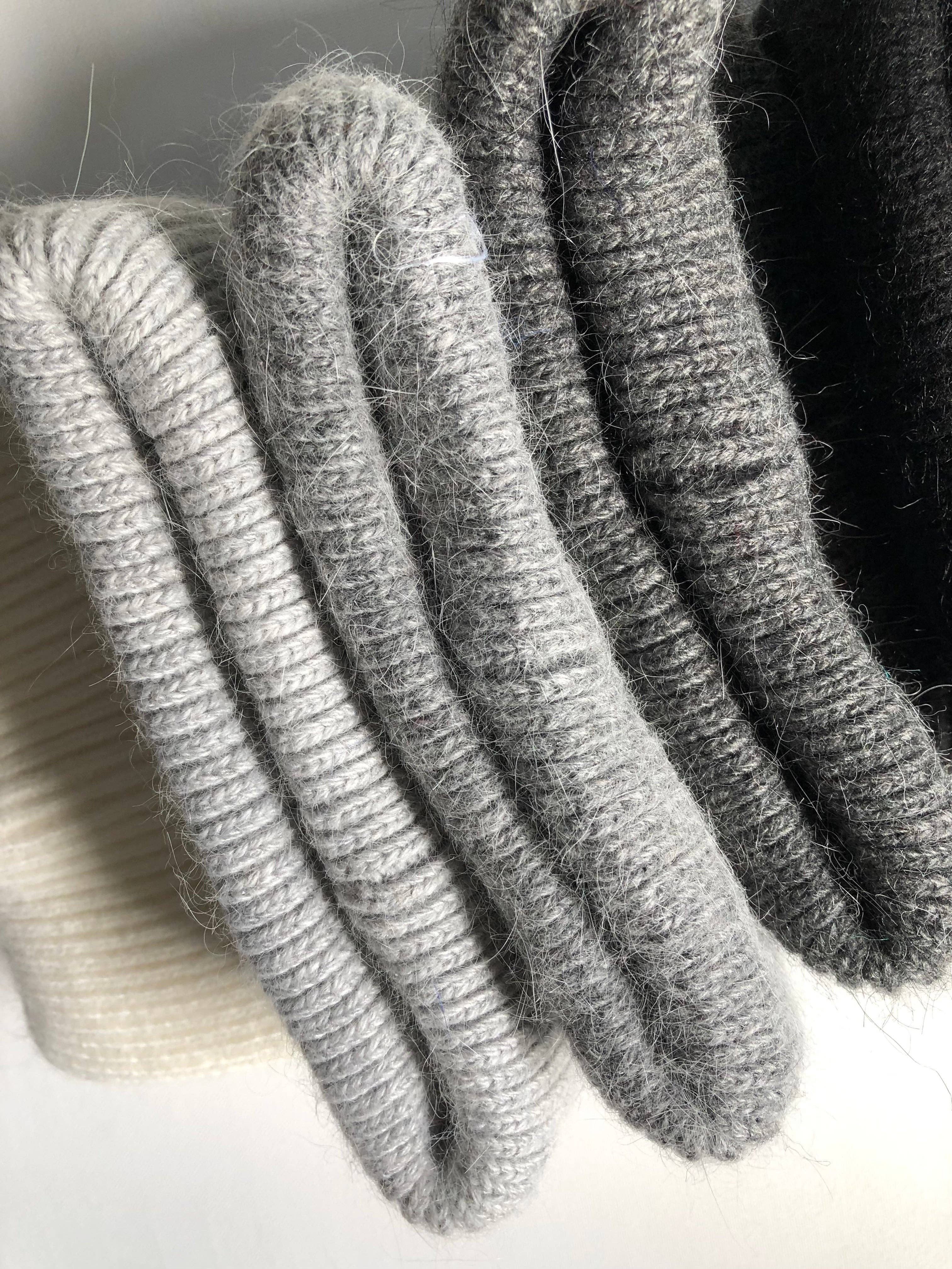 ROYAL ANGORA BEANIE - neutral