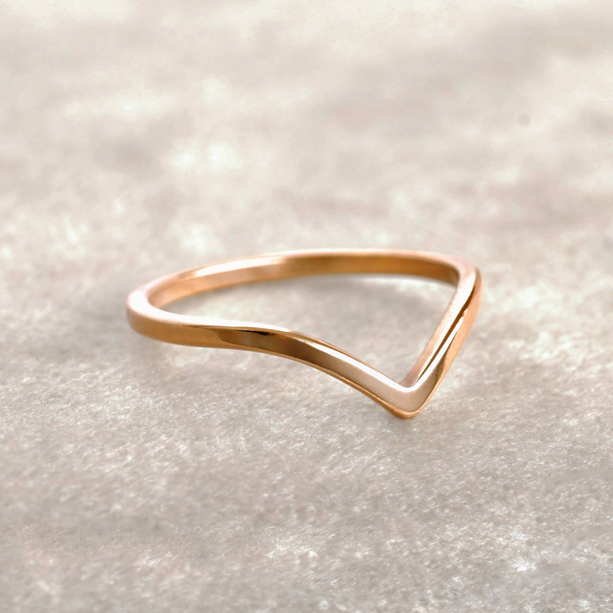 Wishbone Stacker Ring - Dainty V Ring - Peak Chevron Ring