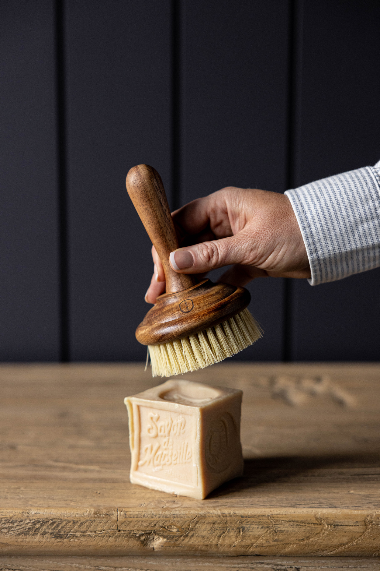 Luxe B Co- Dish Soap Scrub Brush