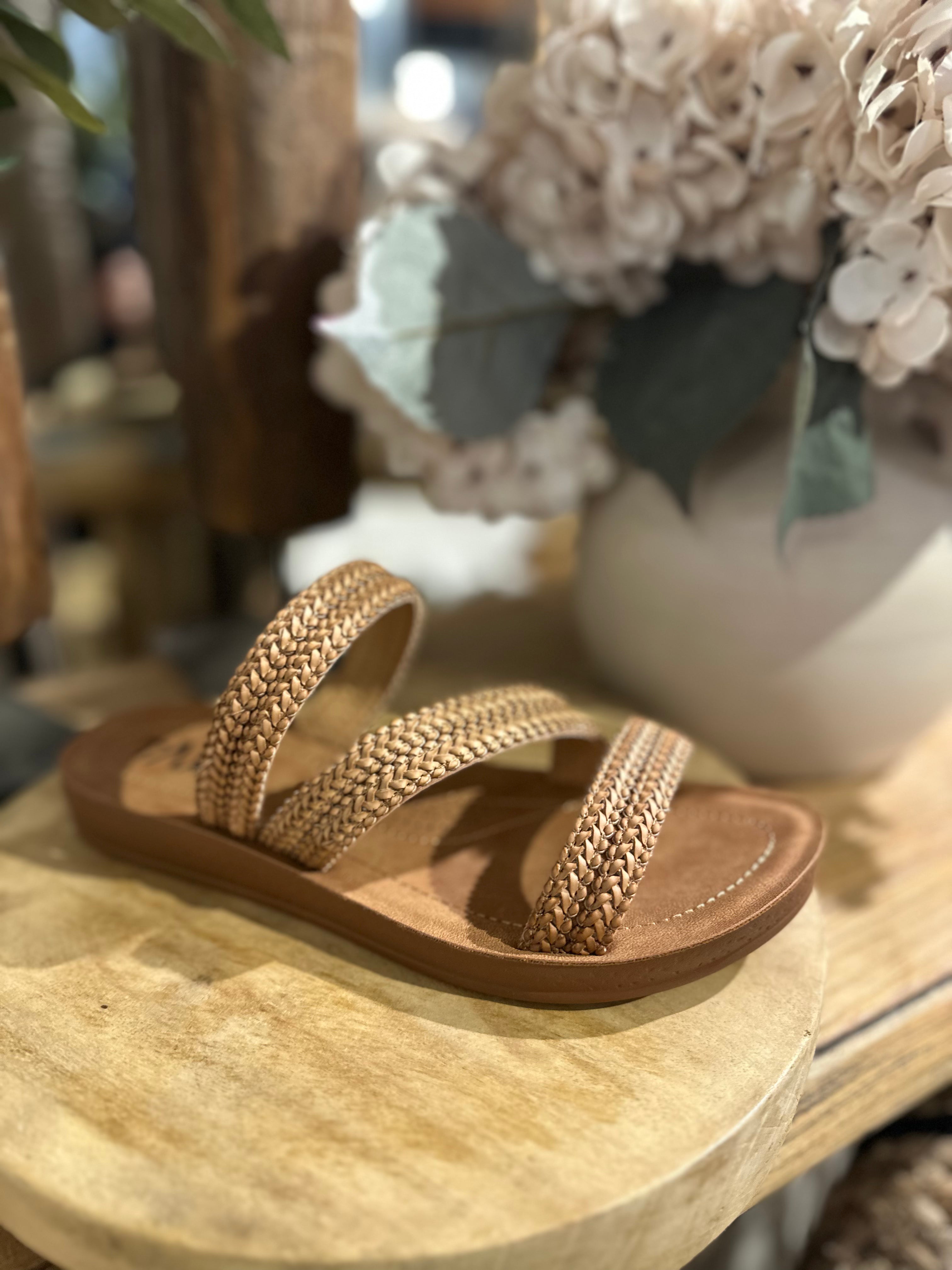 Vegas-02 Braided Wedge Sandal