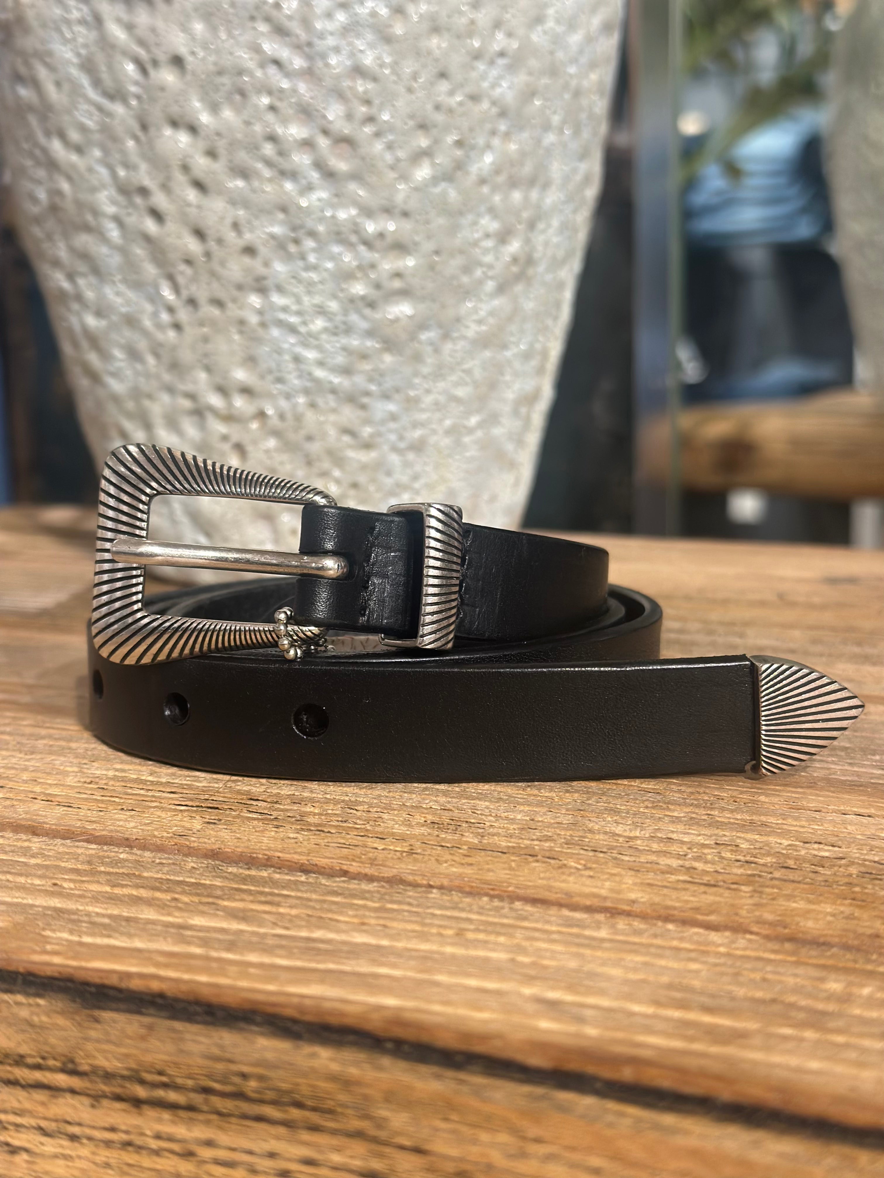 Rowen Belt
