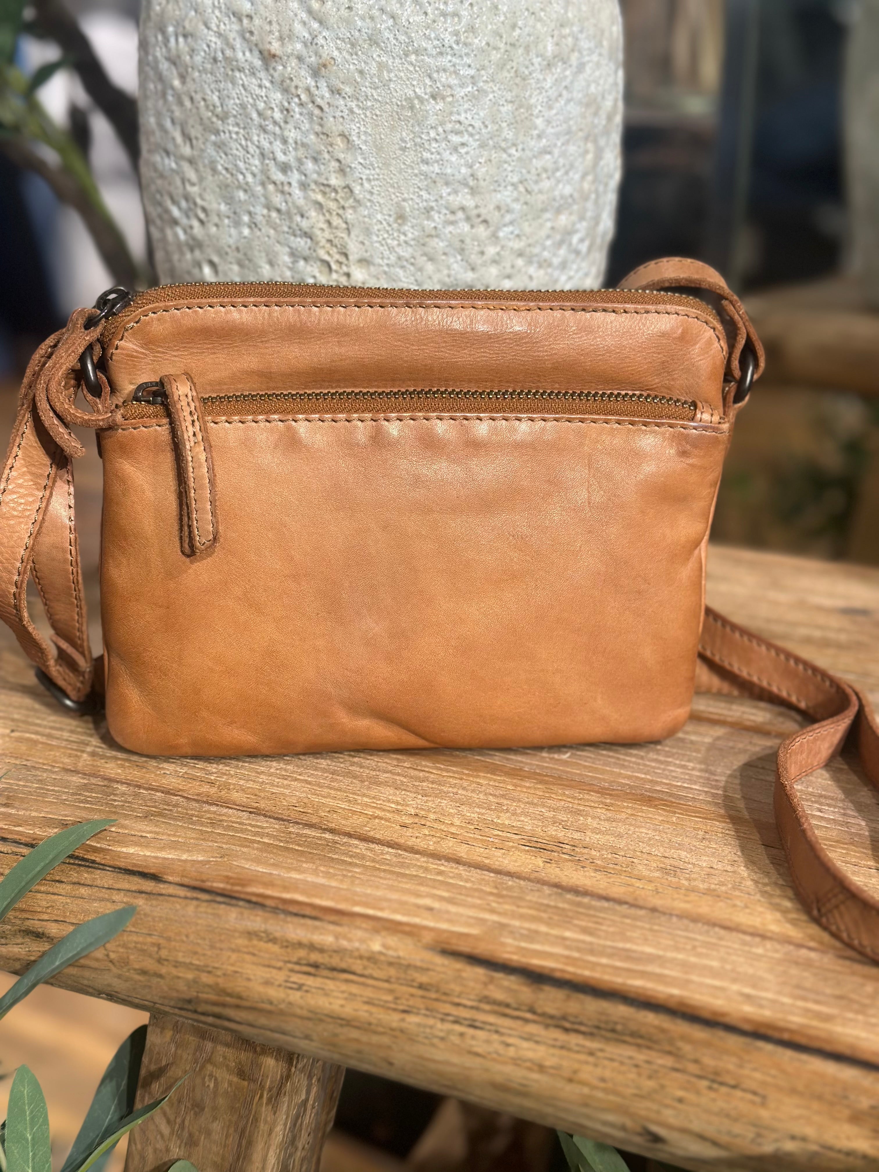 Avena Handbag