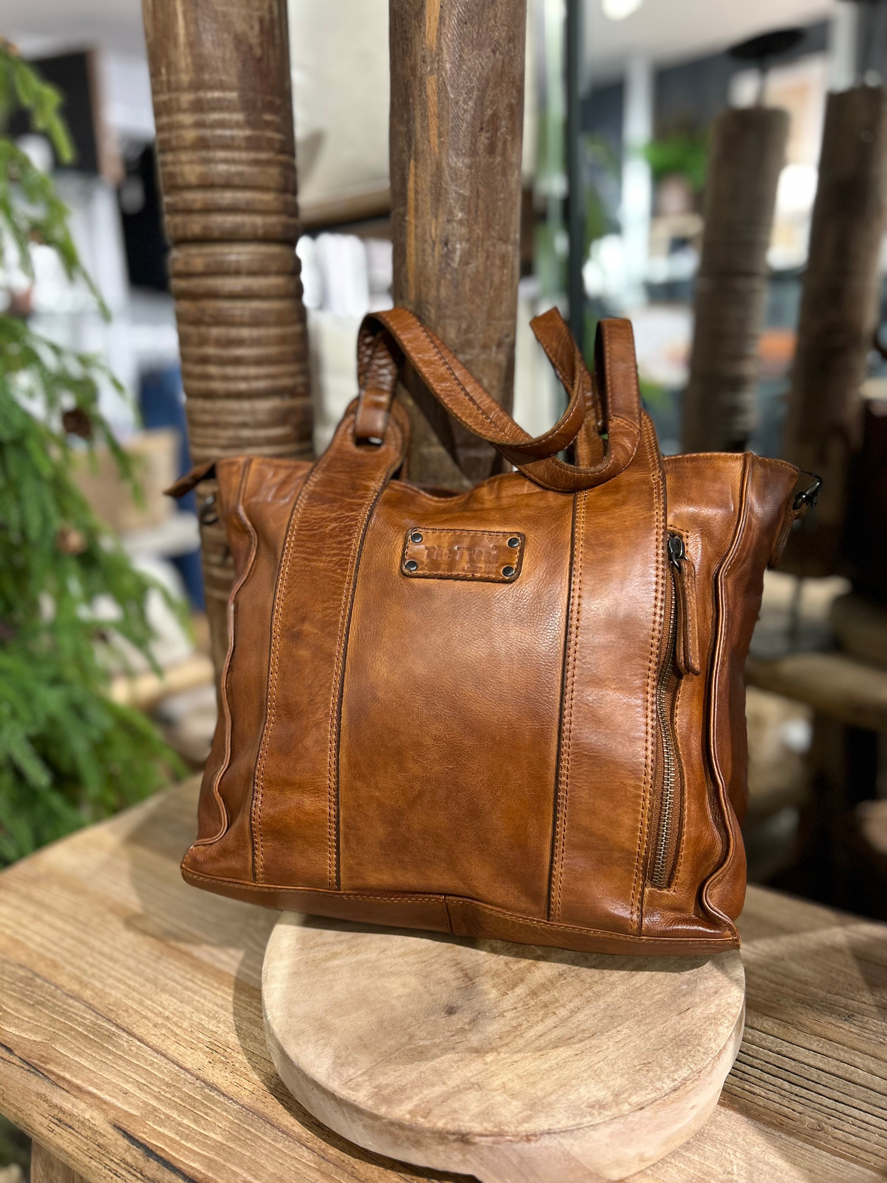 Catane Leather Bag