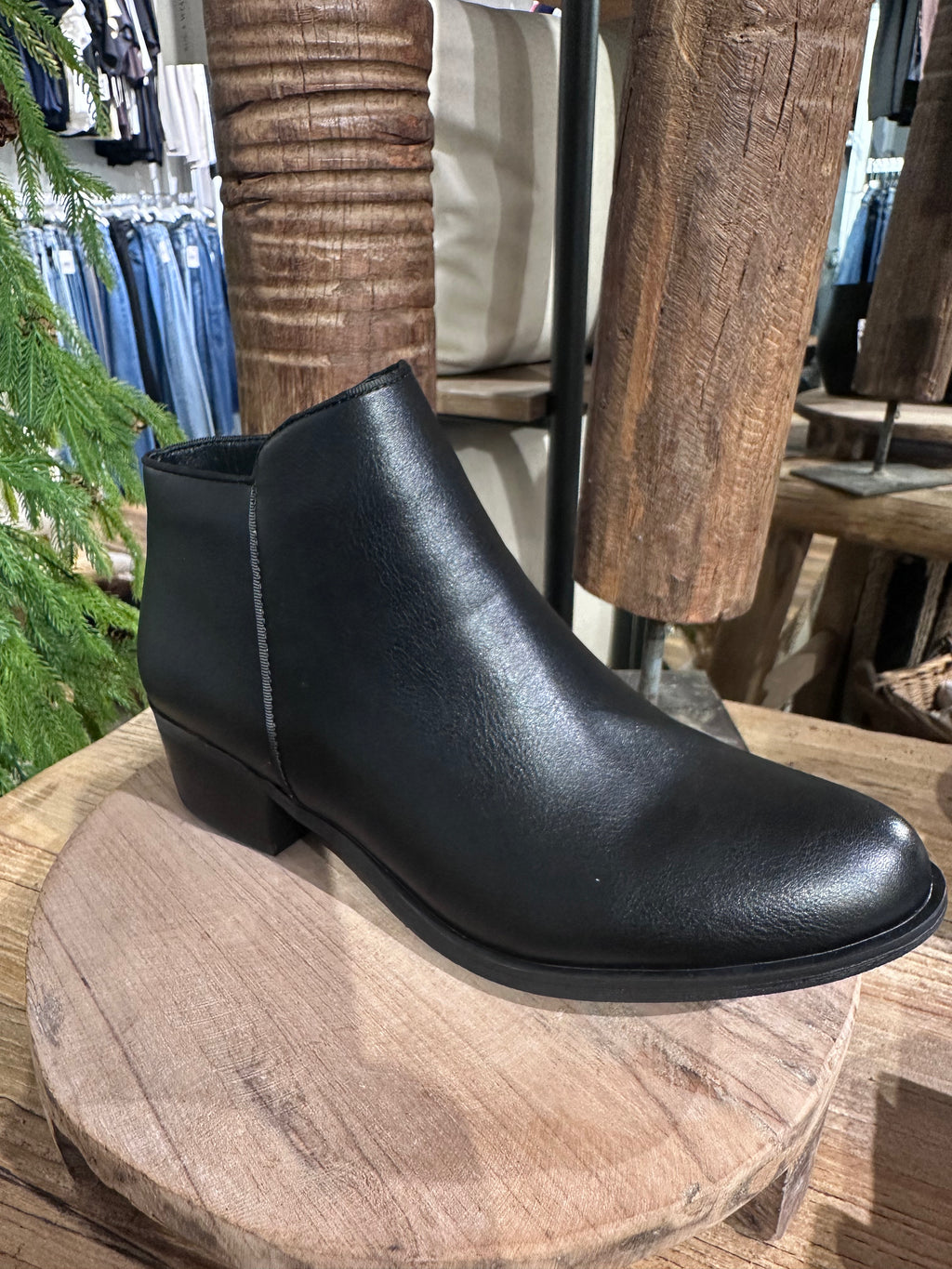 Alexis-05 Ankle Boot