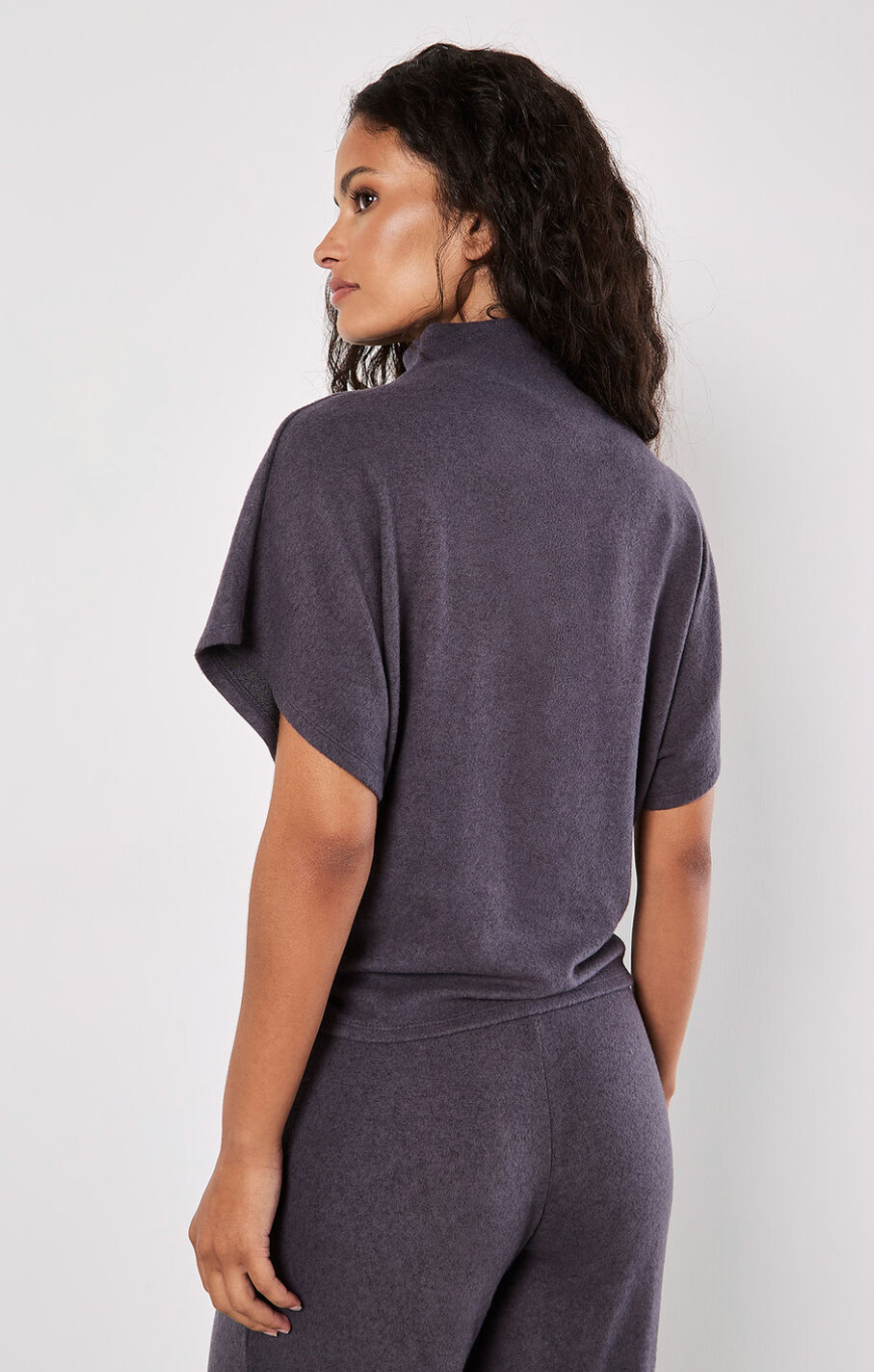 Soft Touch Side Ruched Top