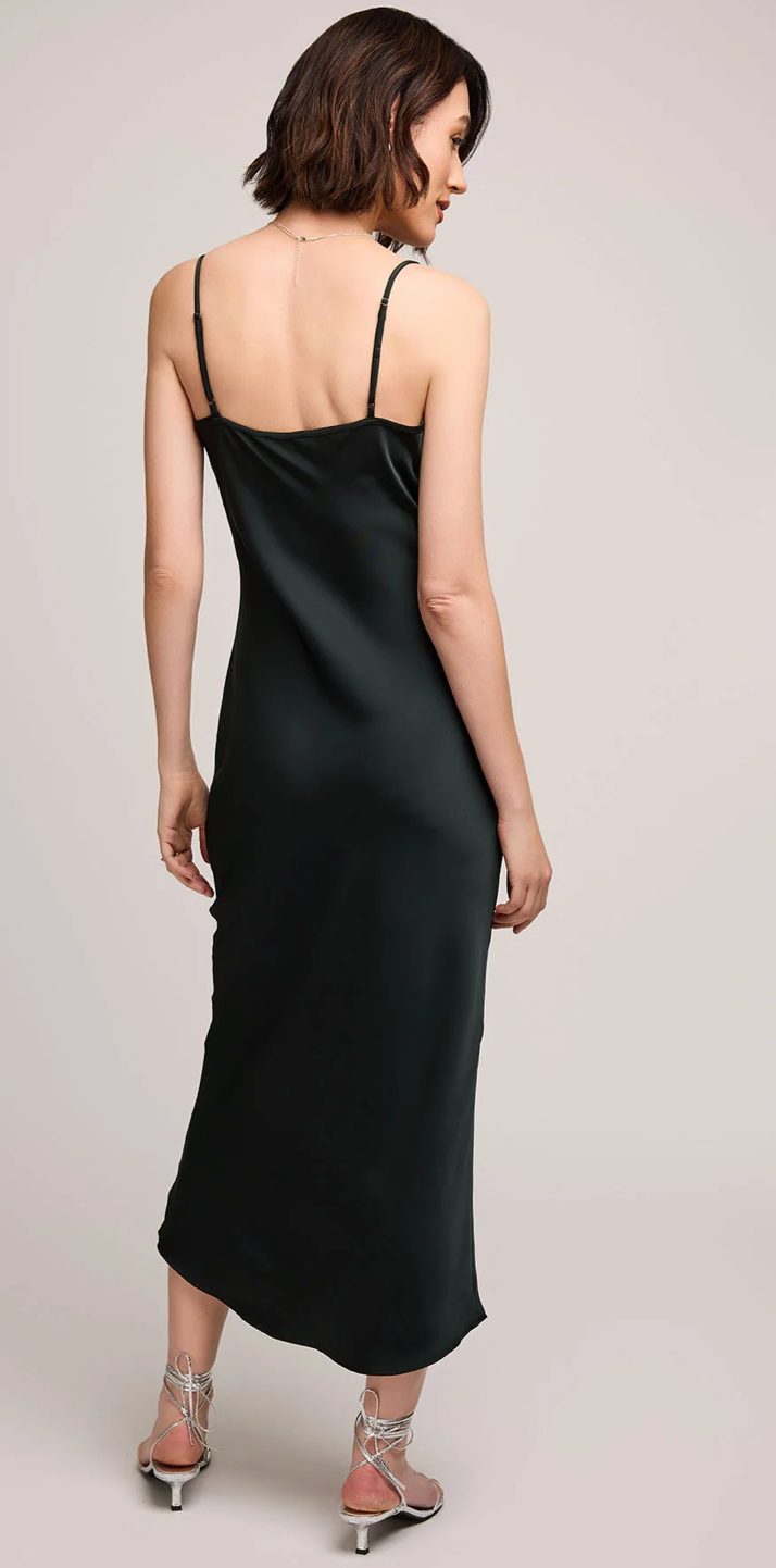 Isra Dress