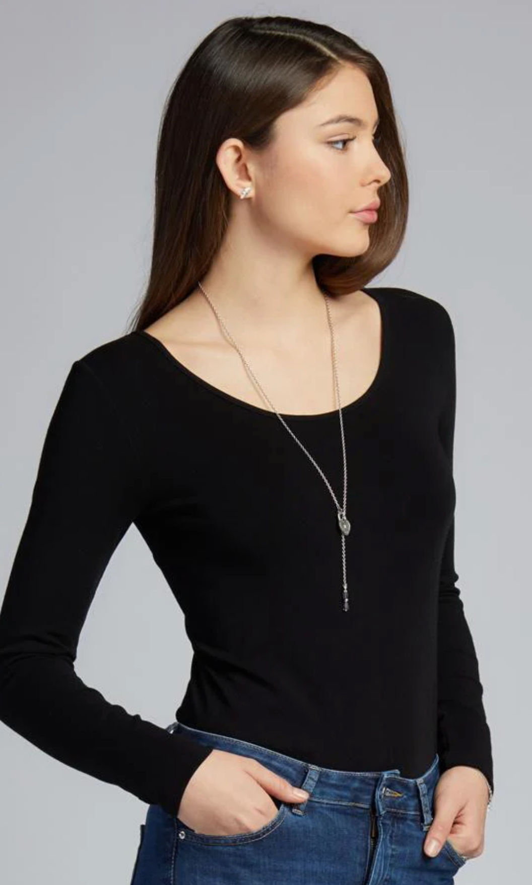 Long Sleeve Scoop Neck O/S
