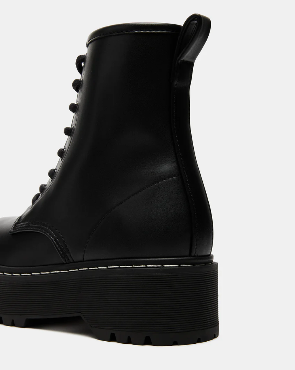 Steve Madden-Bettyy Boot-Black