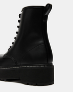 Steve Madden-Bettyy Boot-Black