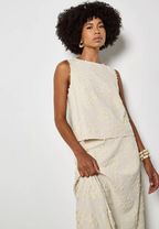 Dandellion Embroidered Linen Top