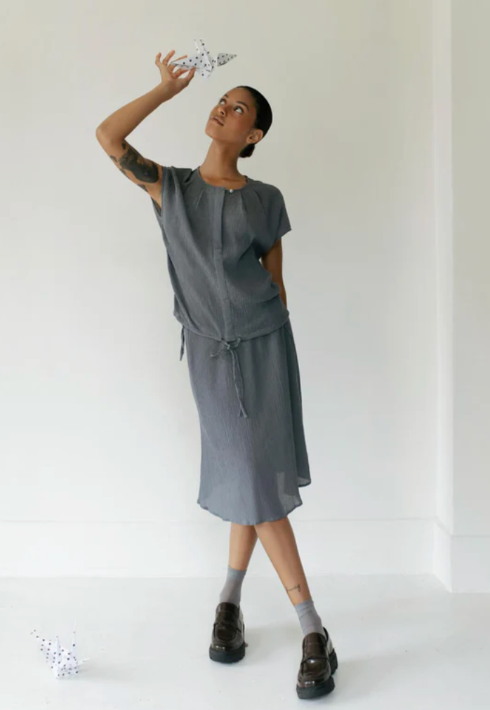 Paper Label-Akia Sleeveless Shirt