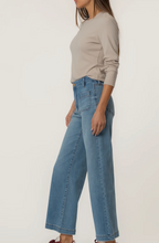 KUT-Meg High Rise Wide Leg-Totally
