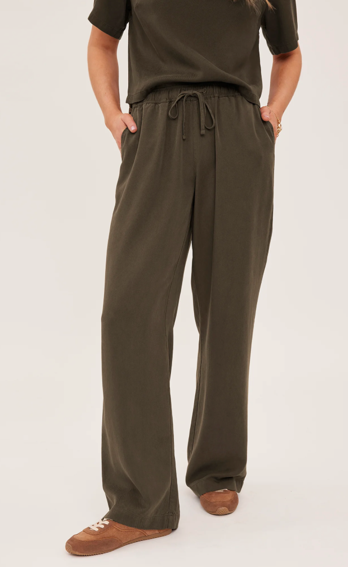 Gentle Fawn - Gabriel Pant