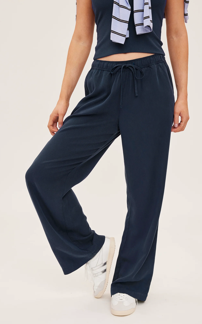 Gentle Fawn - Gabriel Pant