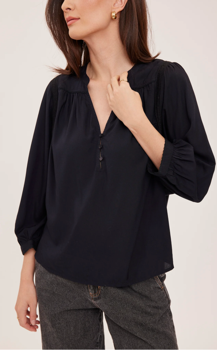 Gentle Fawn - Ashlyn Blouse