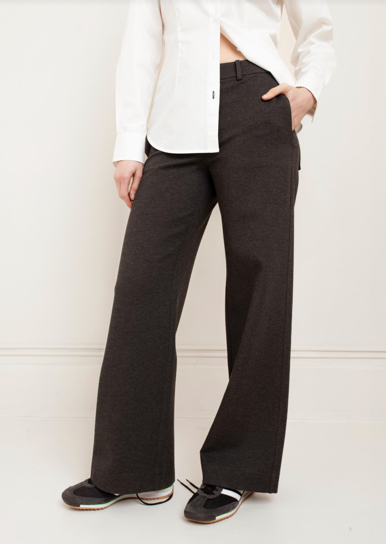 Paper Label - Denise Pant