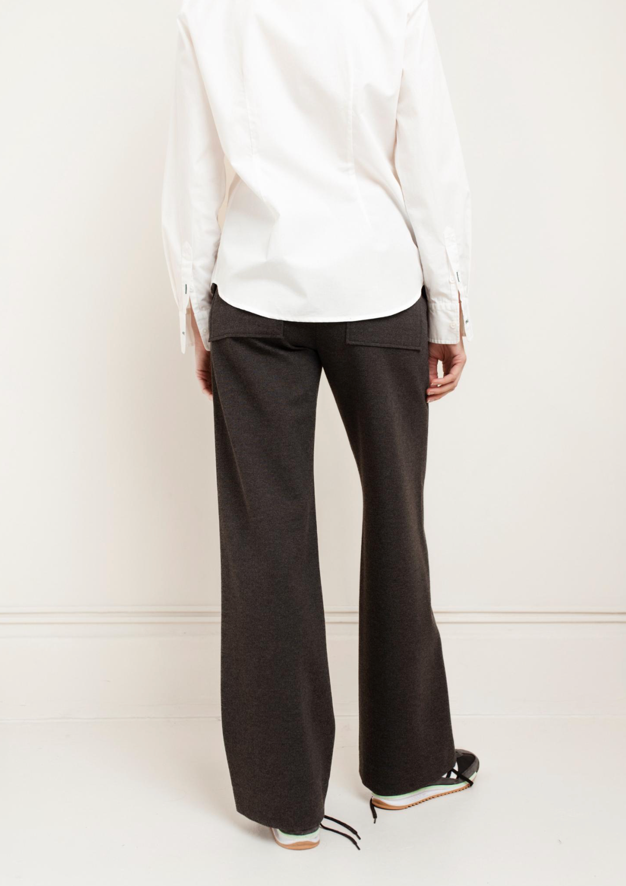 Paper Label - Denise Pant
