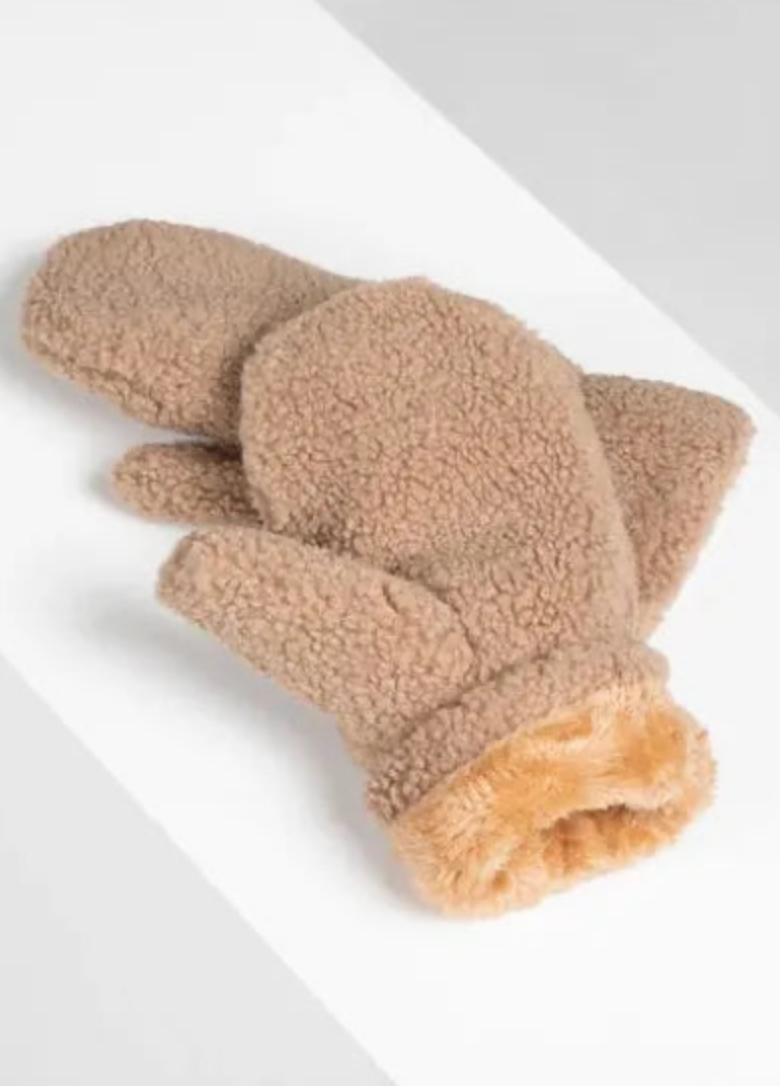Cest Moi- Teddy Mittens