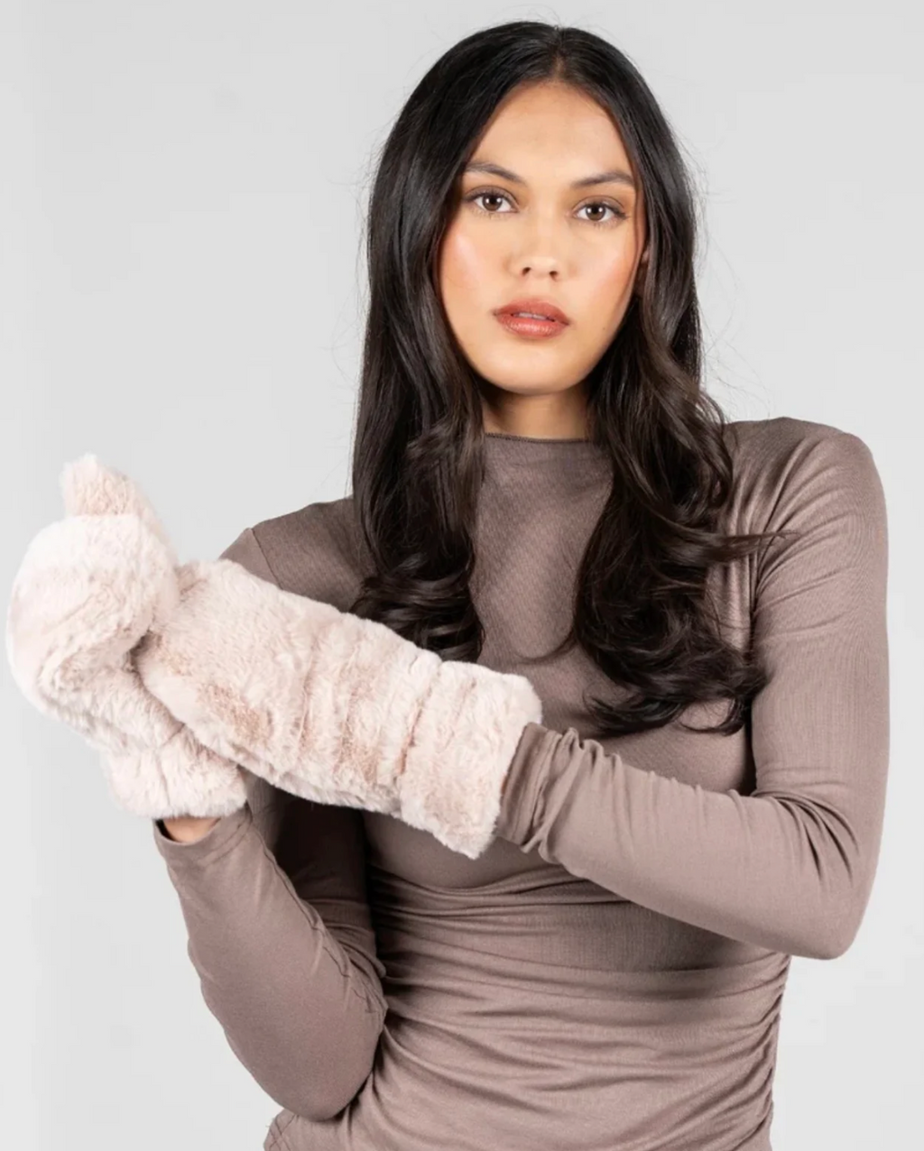 Cest Moi- Faux Fur Mittens