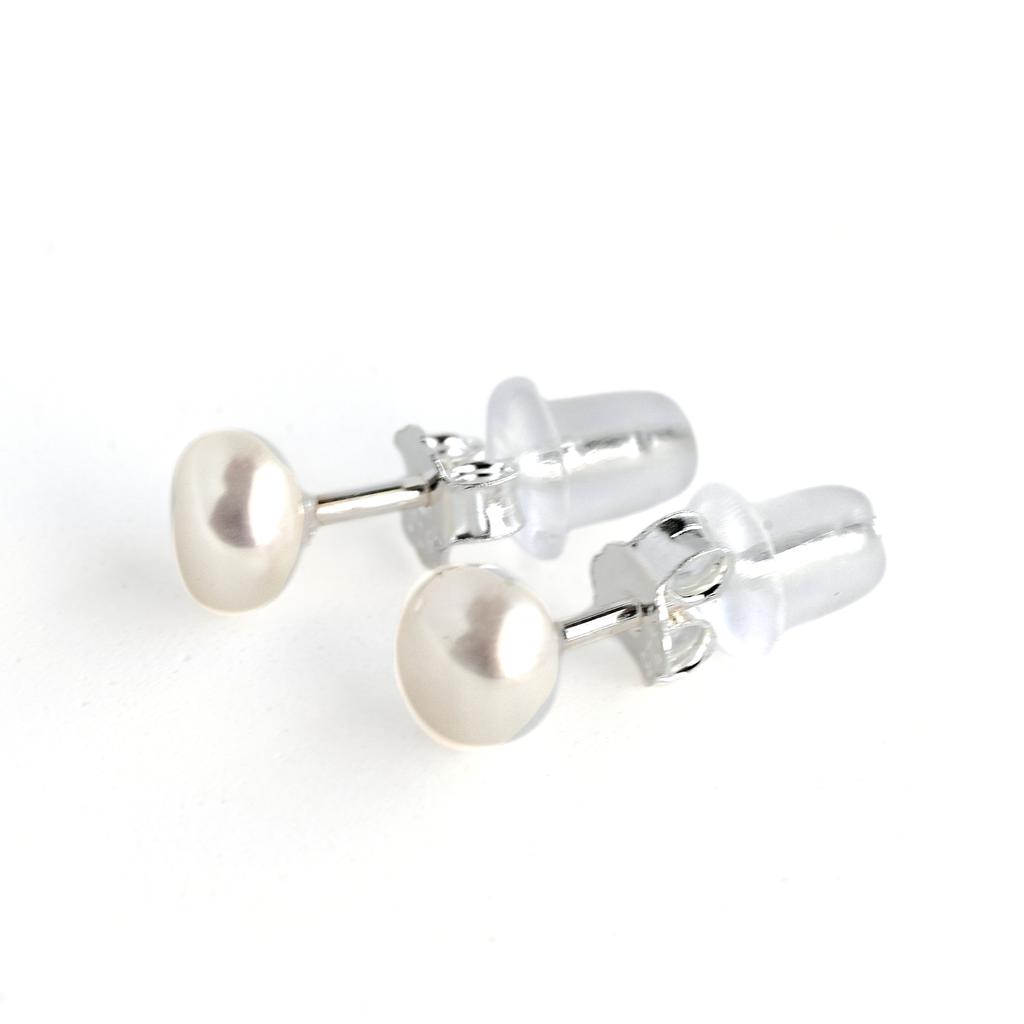 Blueyejewelry - Sterling Silver Pearl Studs - Round Pearl Earrings