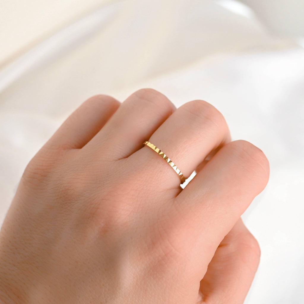 blueyejewerly - Geometric Gold Pyramid Ring - Stainless Steel