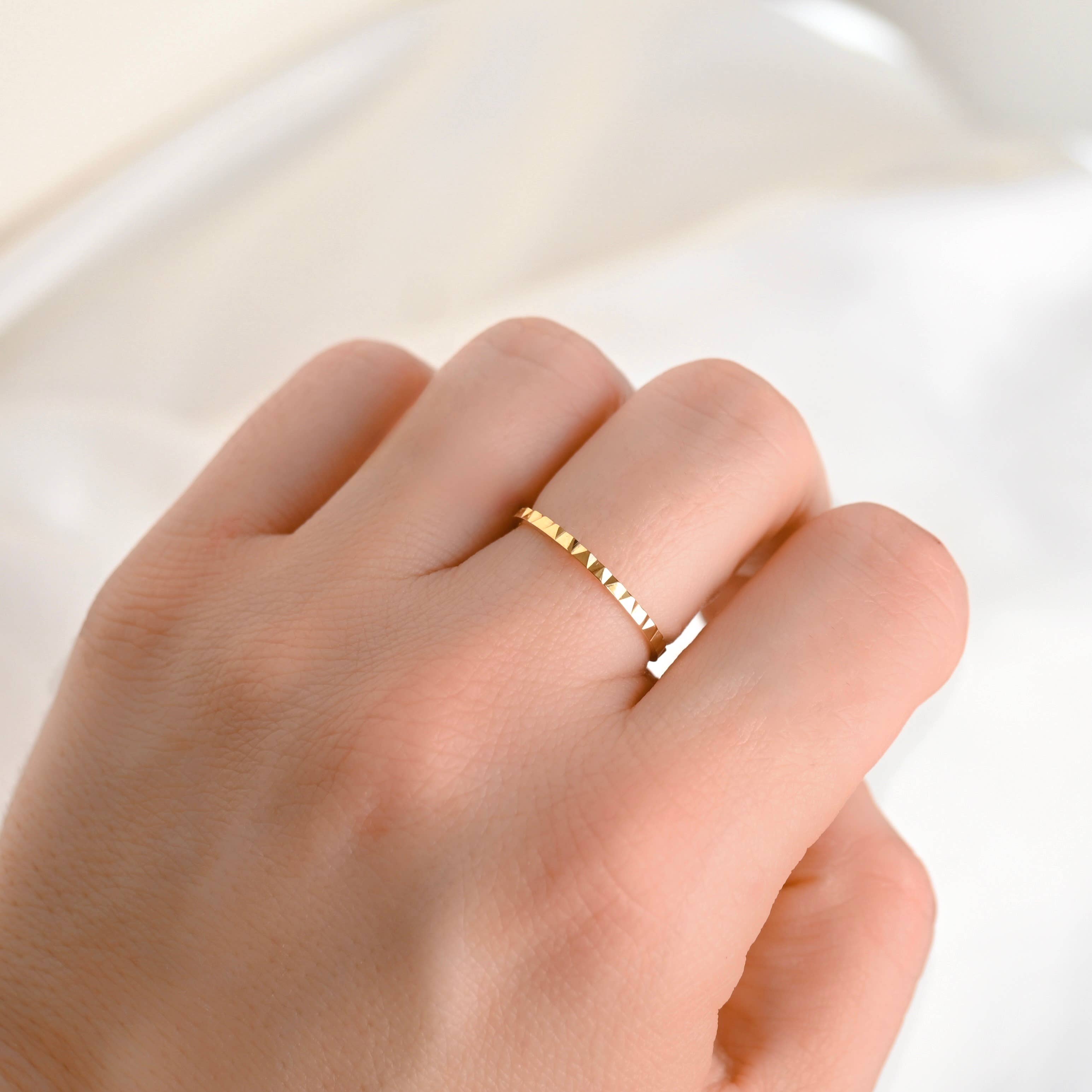 blueyejewerly - Geometric Gold Pyramid Ring - Stainless Steel
