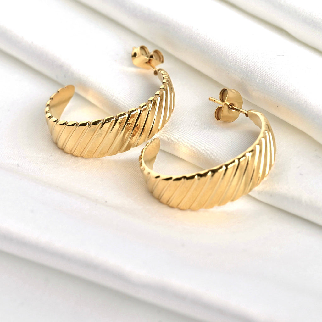 Blueyejewelry - Gold Croissant Hoop Earrings | Wide Croissant Hoops
