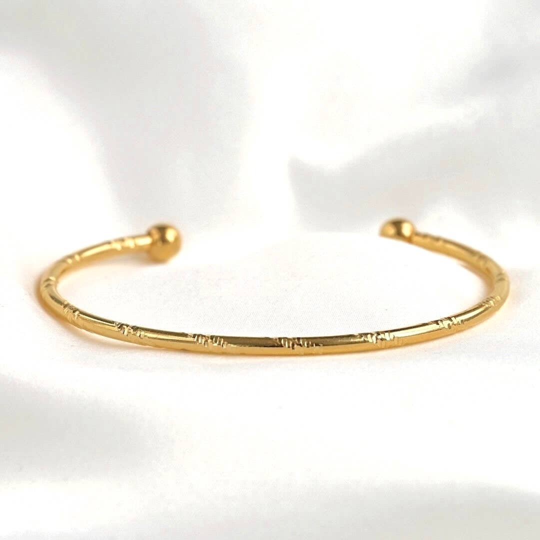 Blueyejewlery - Slim Cuff Bracelets - Waterproof Gold Open Bangle -Claw Cuff