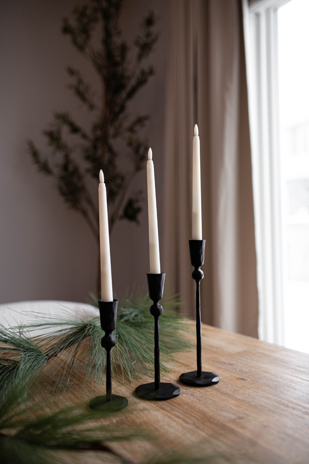 Iron Candle Sticks Holder