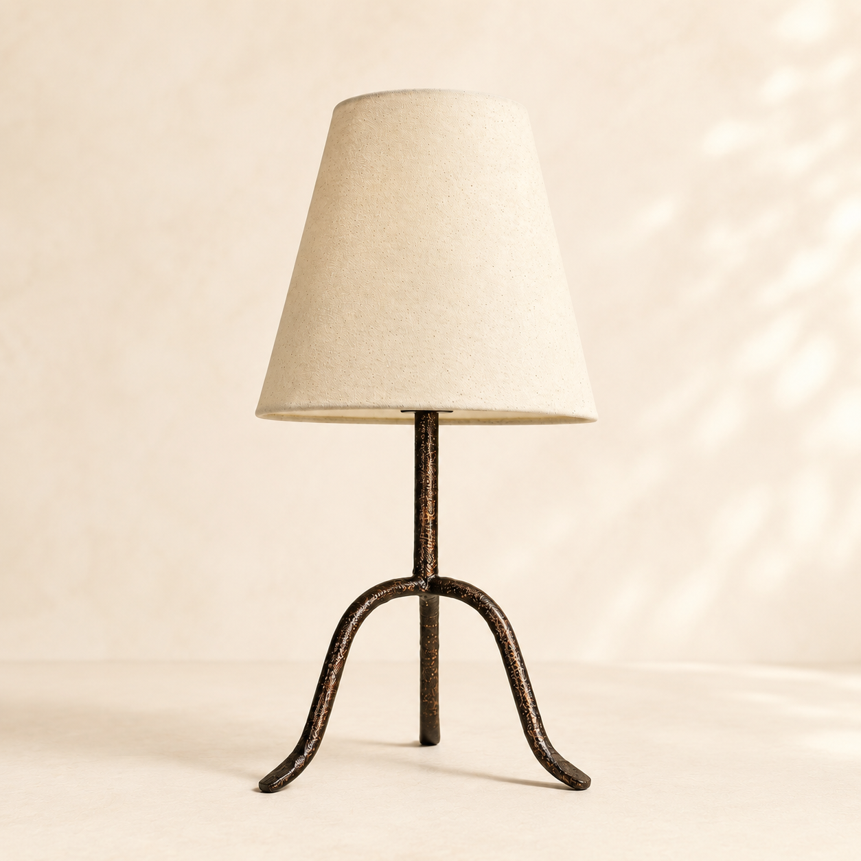 Luxe B Co Cananda - Collins Table Lamp