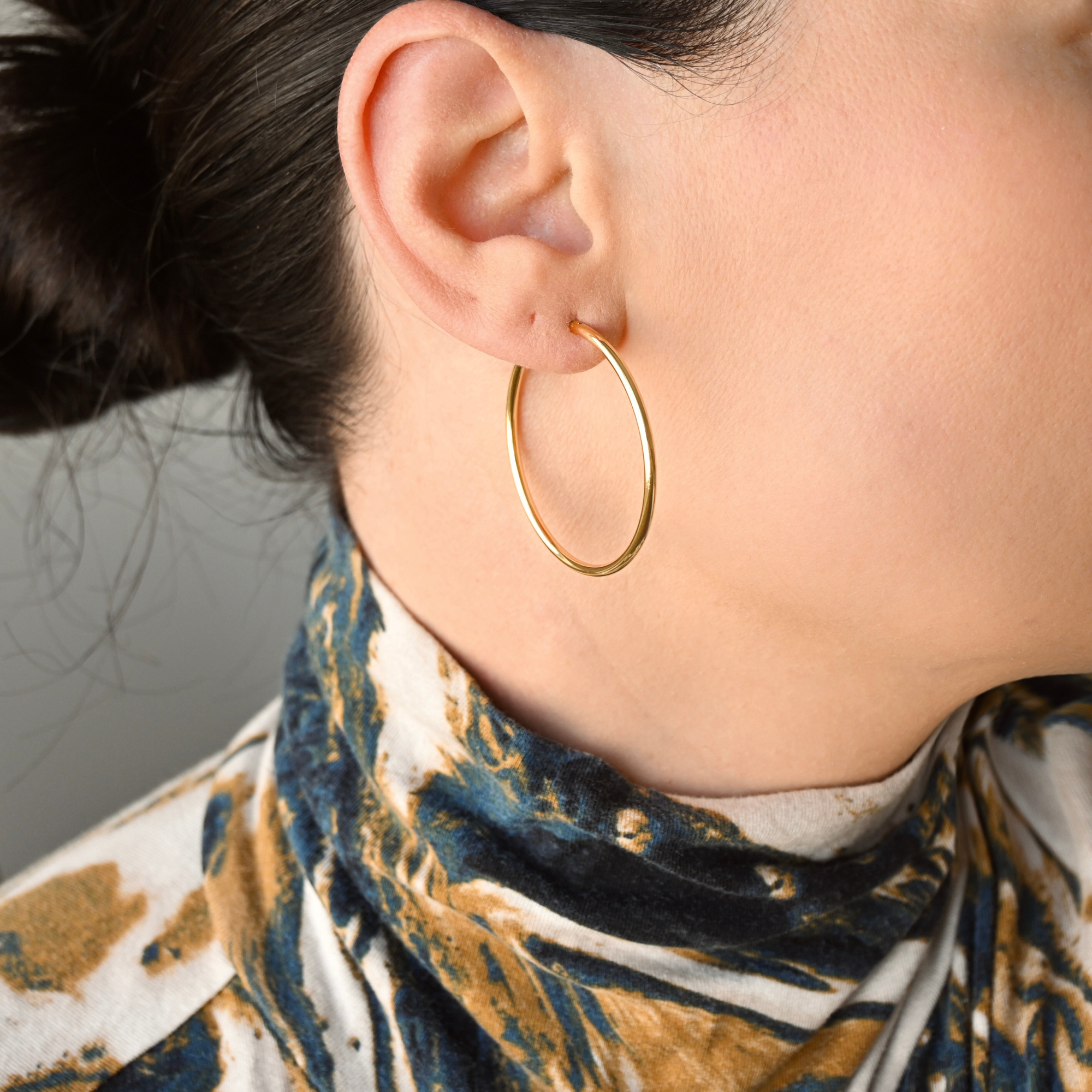 Blueyejewelry - Endless Hoop Earrings